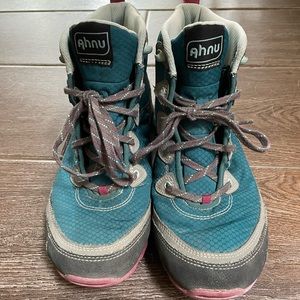 Ahnu Sugarpine Hiking Boots